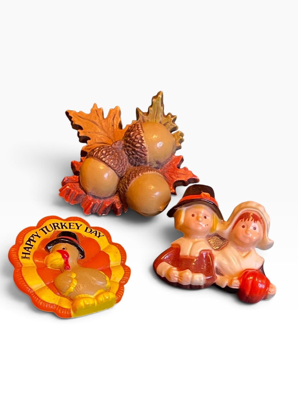 Assortment of Vintage Fall Themed Brooches (3)